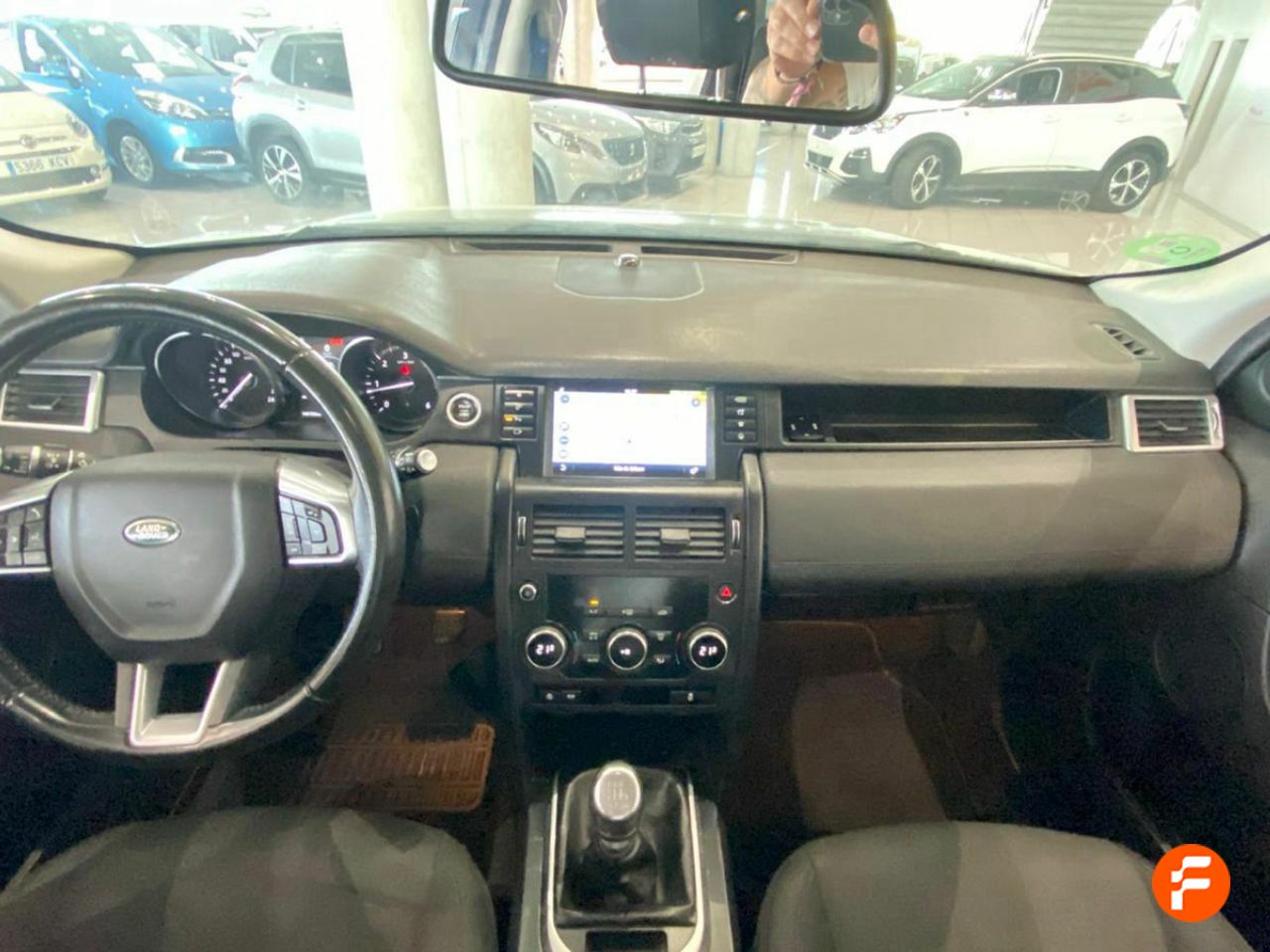 Foto Land-Rover Discovery Sport 17