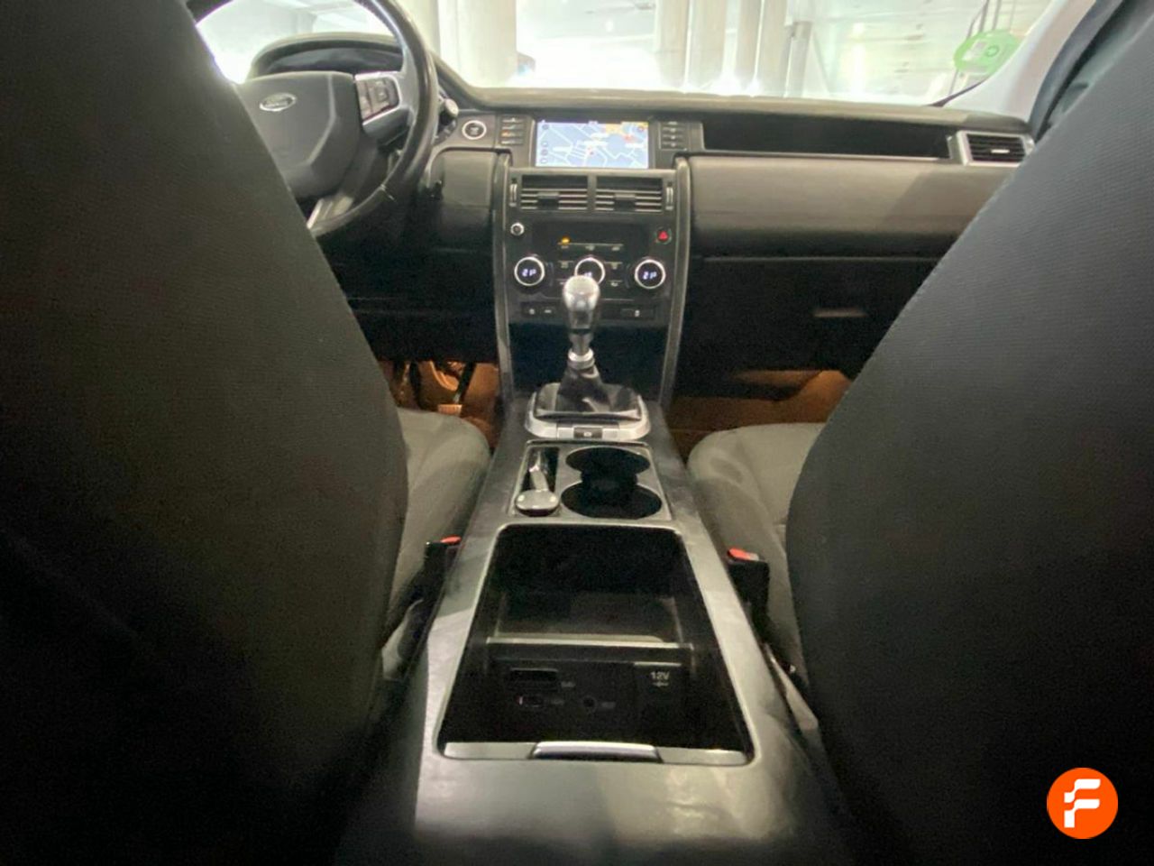 Foto Land-Rover Discovery Sport 18
