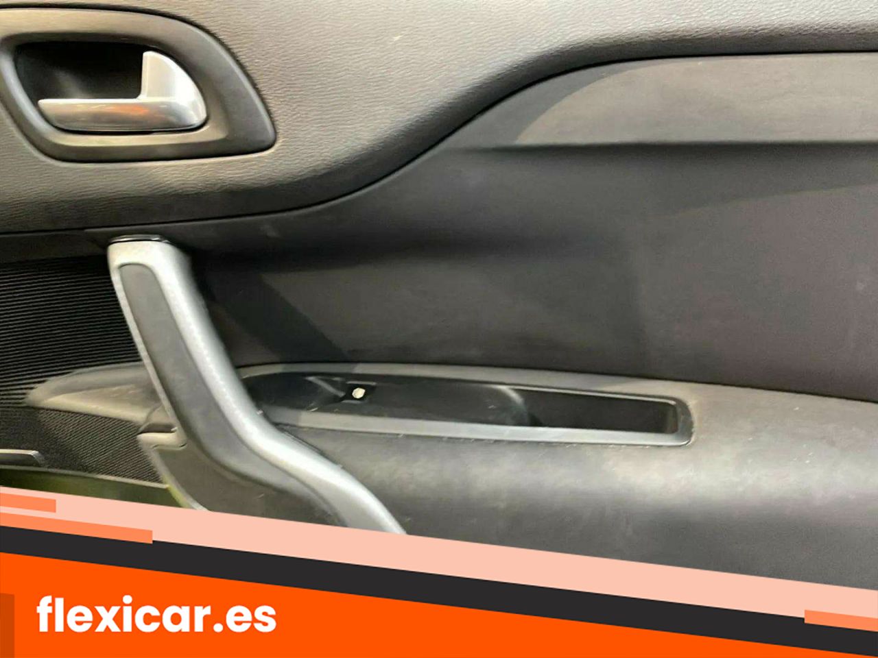 Foto DS Automobiles DS 4 17