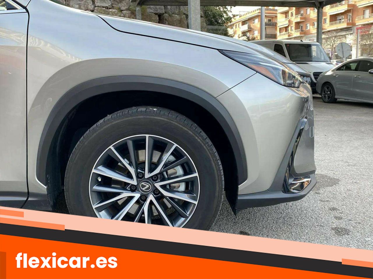 Foto Lexus NX 18