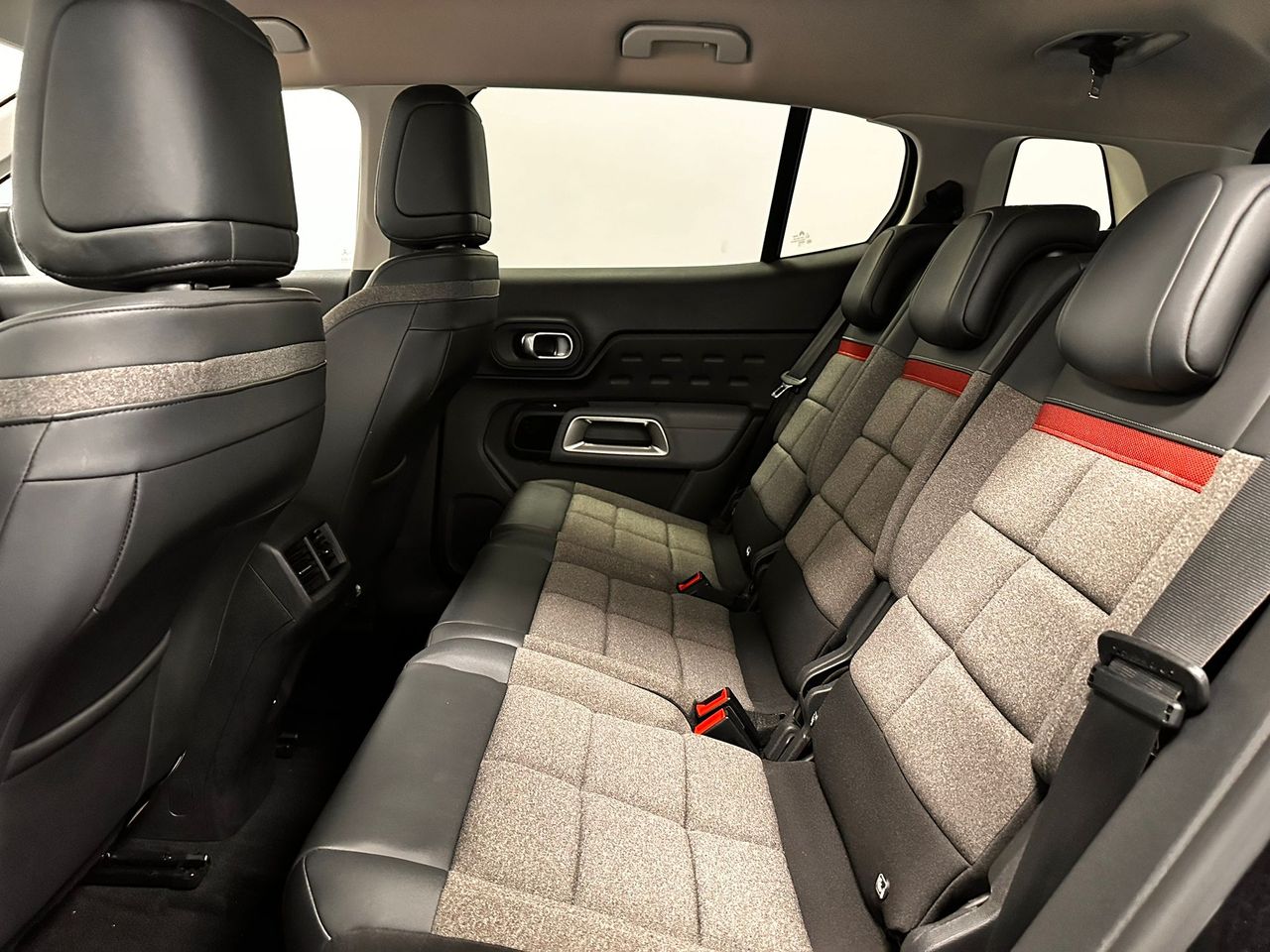Foto Citroën C5 Aircross 30