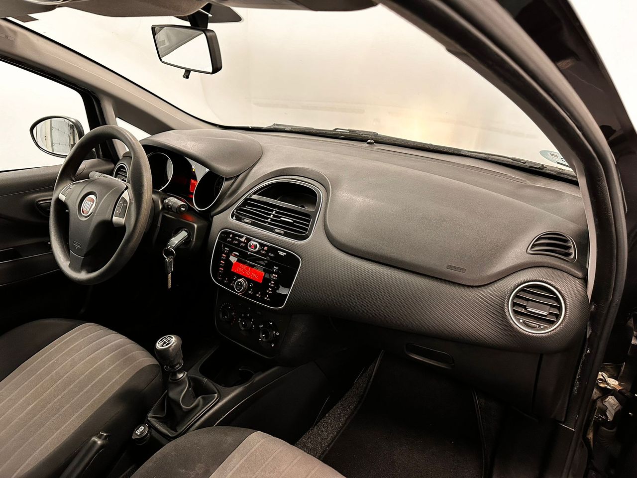 Foto Fiat Punto 9
