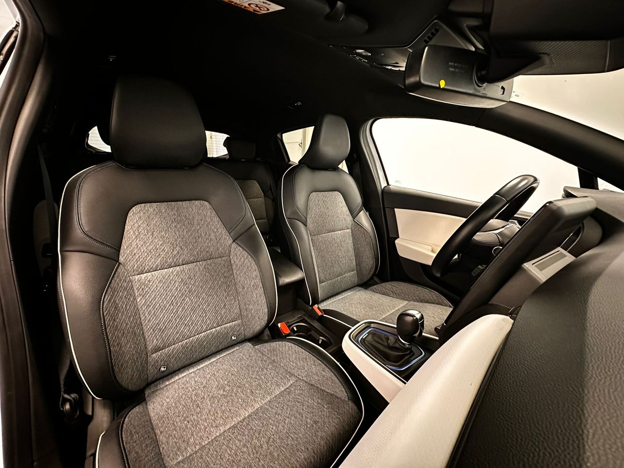 Foto Renault Clio 27
