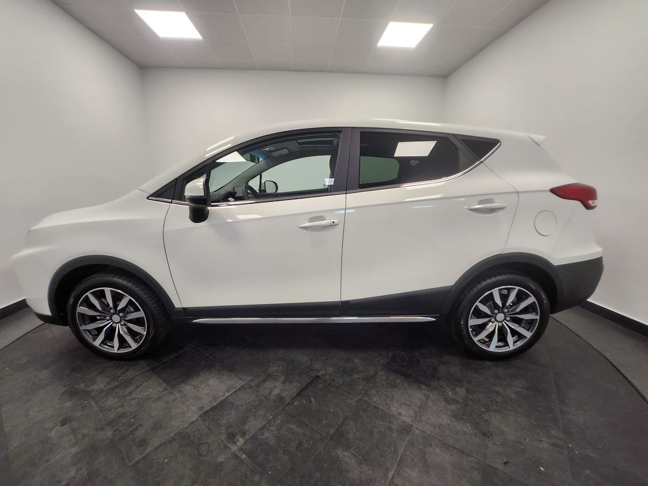 Foto EVO DS 4 8