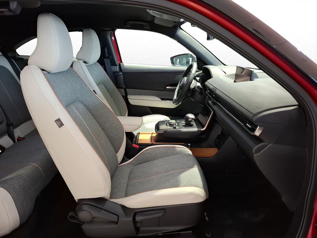 Foto Mazda MX-30 17