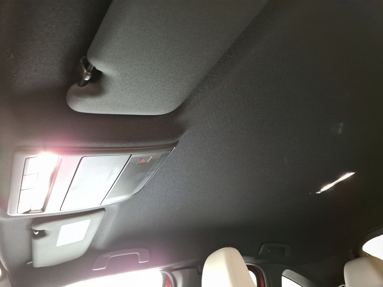 Foto Mazda MX-30 26