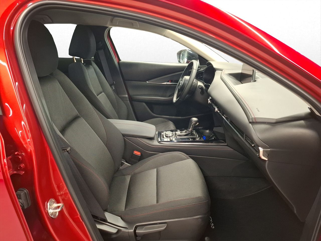Foto Mazda CX-30 19