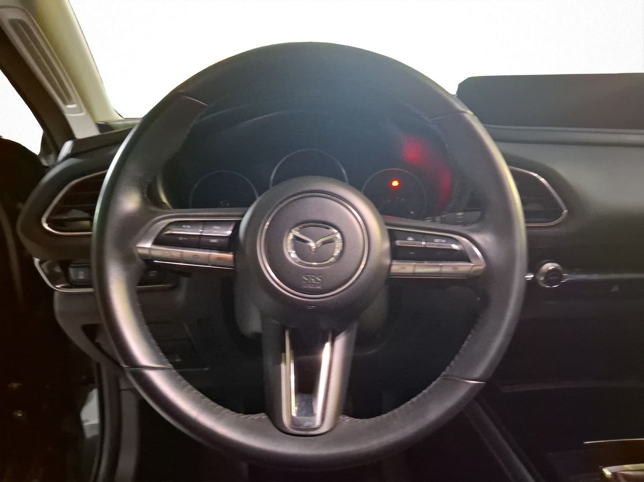 Foto Mazda CX-30 23