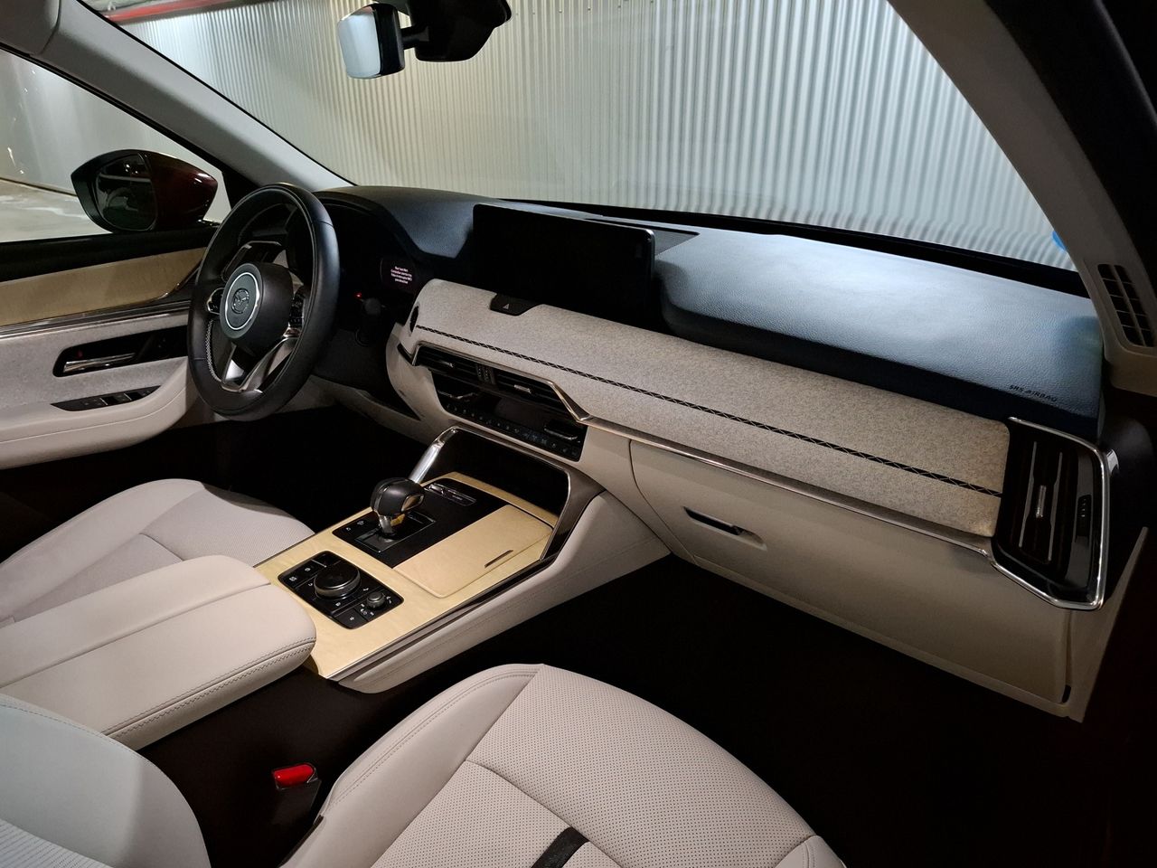 Foto Mazda CX-80 18