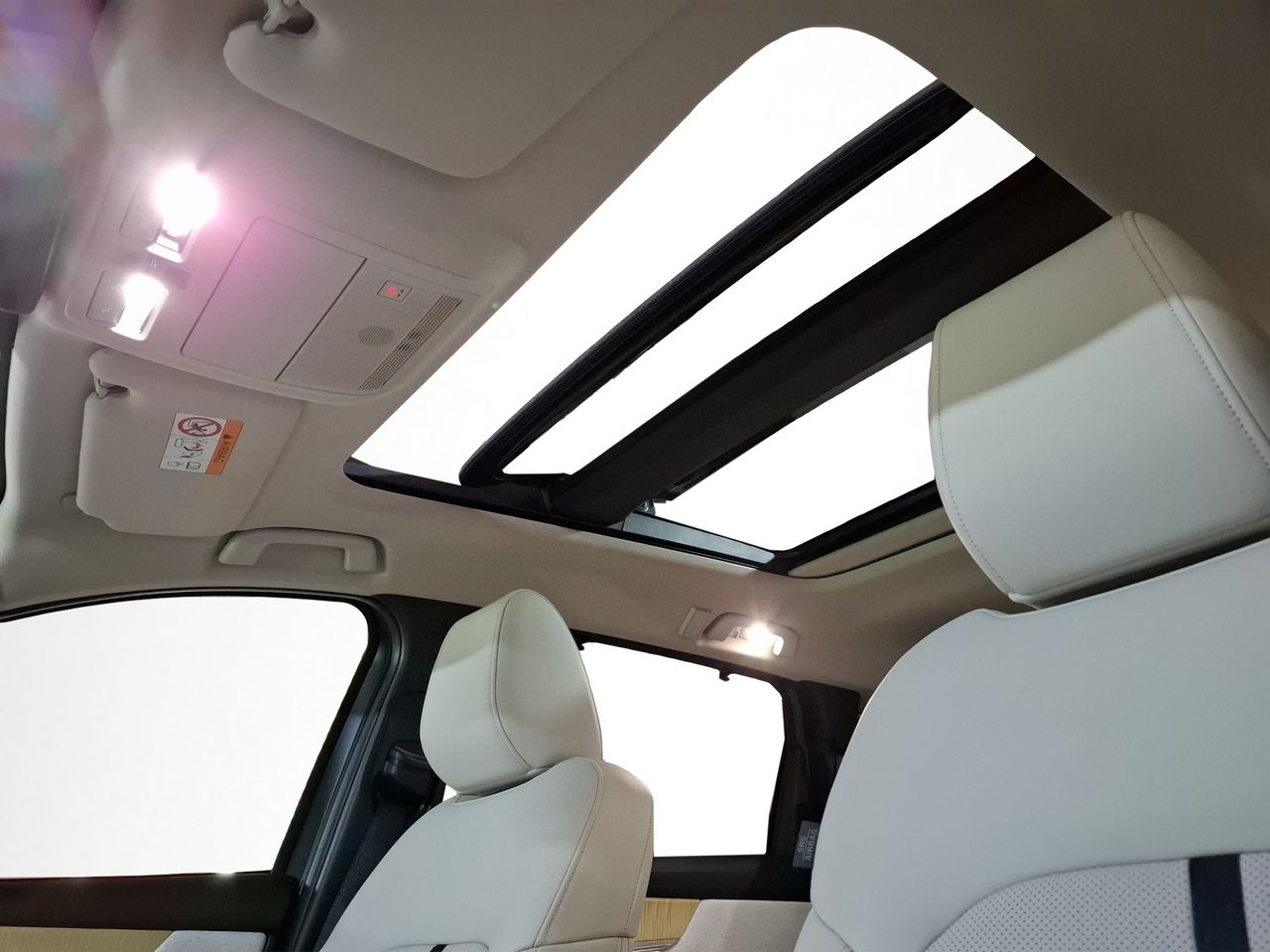 Foto Mazda CX-80 26