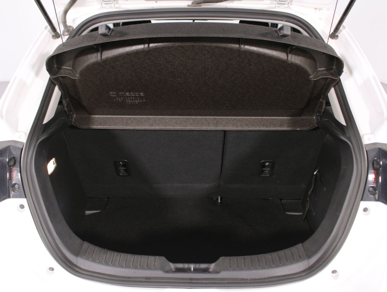 Foto Mazda Mazda2 7
