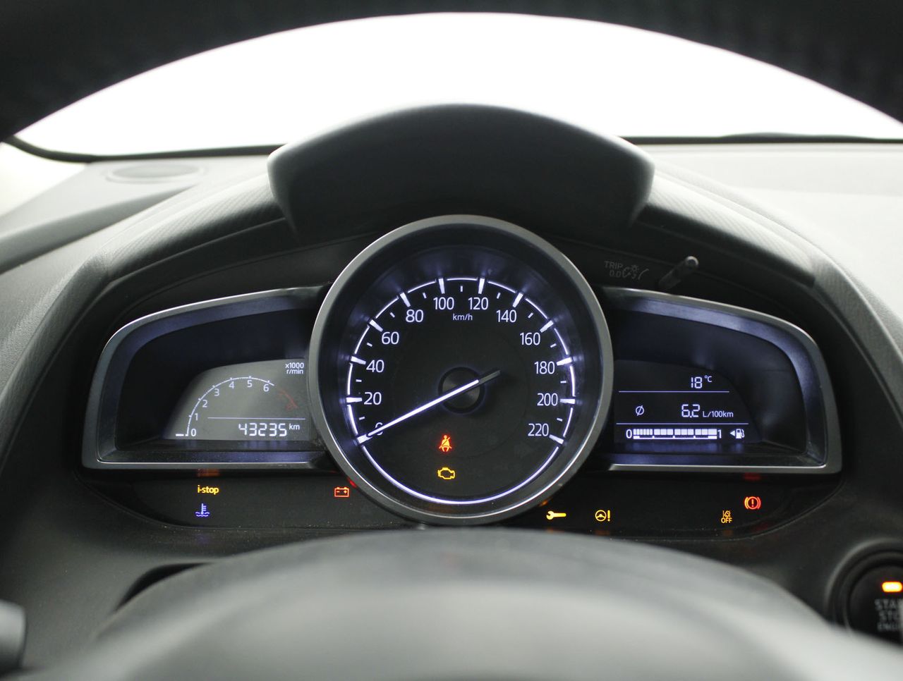 Foto Mazda Mazda2 9