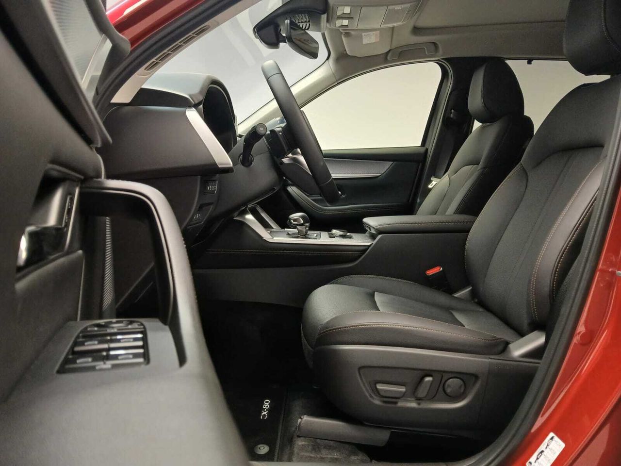Foto Mazda CX-80 5