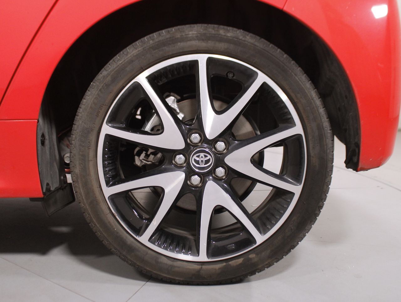Foto Toyota Yaris 8