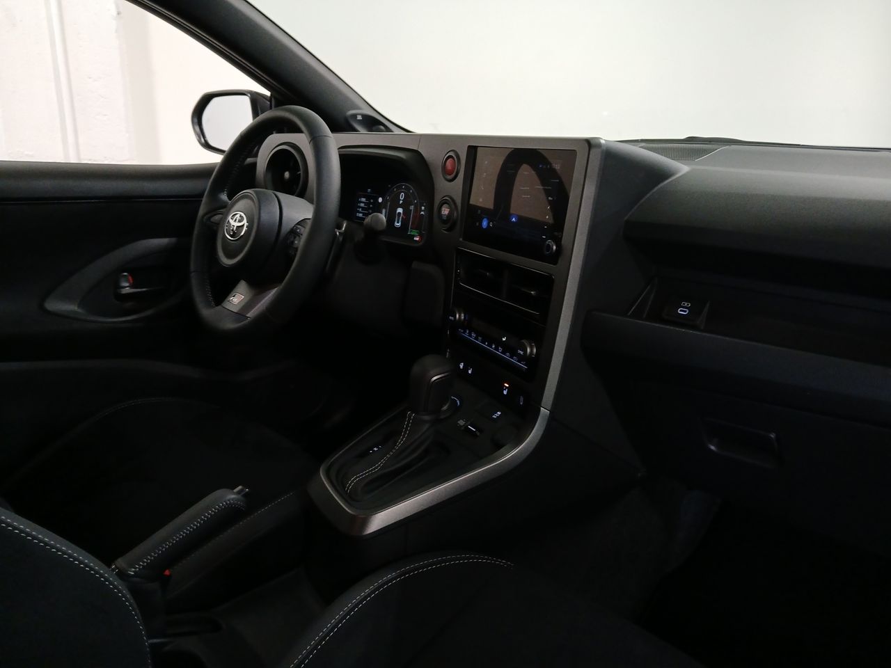 Foto Toyota Yaris 15