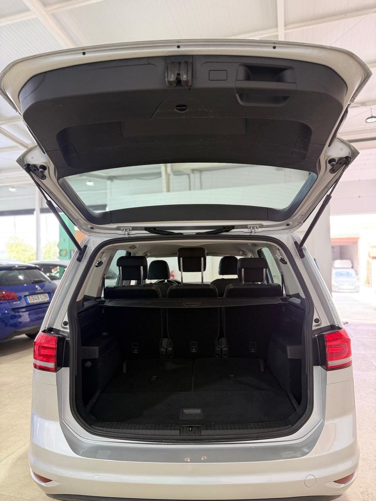 Foto Volkswagen Touran 29