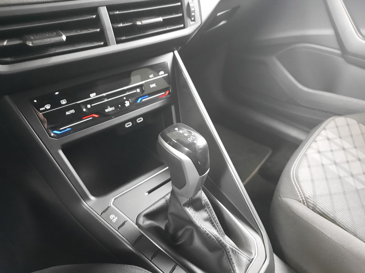 Foto Volkswagen Polo 9