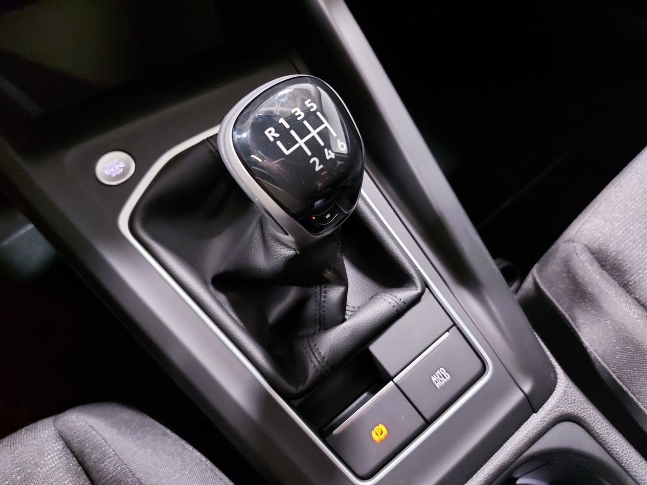 Foto Volkswagen Golf 19