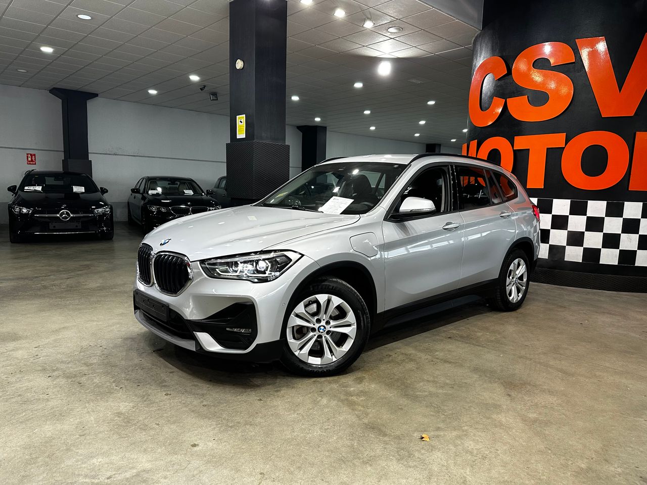 Foto BMW X1 1