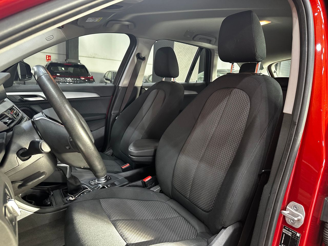Foto BMW X1 9
