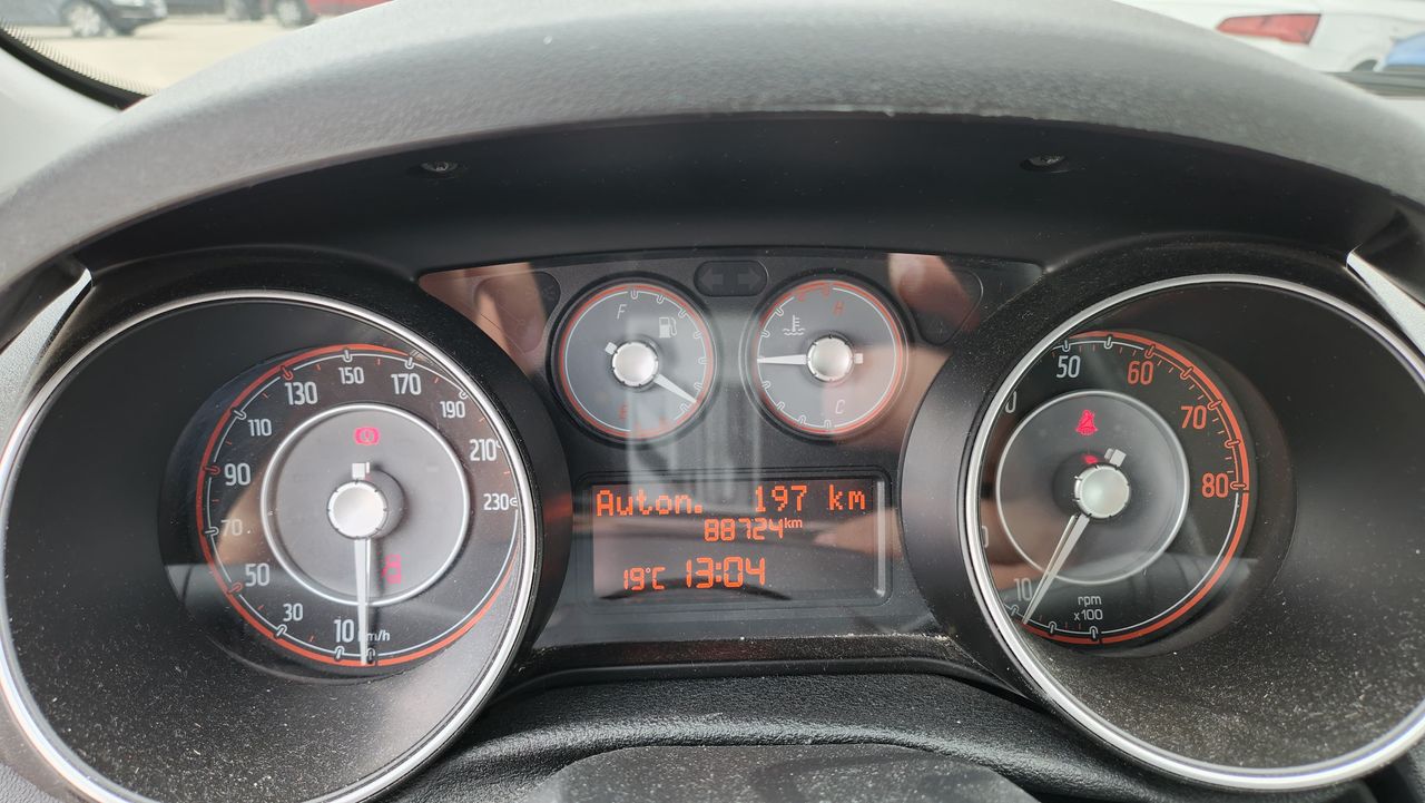 Foto Fiat Punto 16
