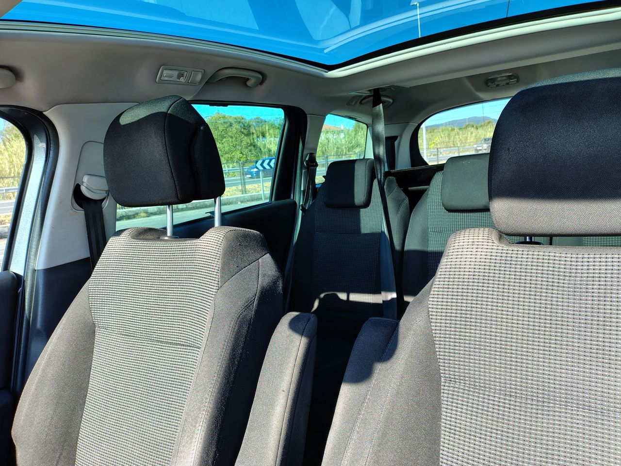 Foto Peugeot 5008 9