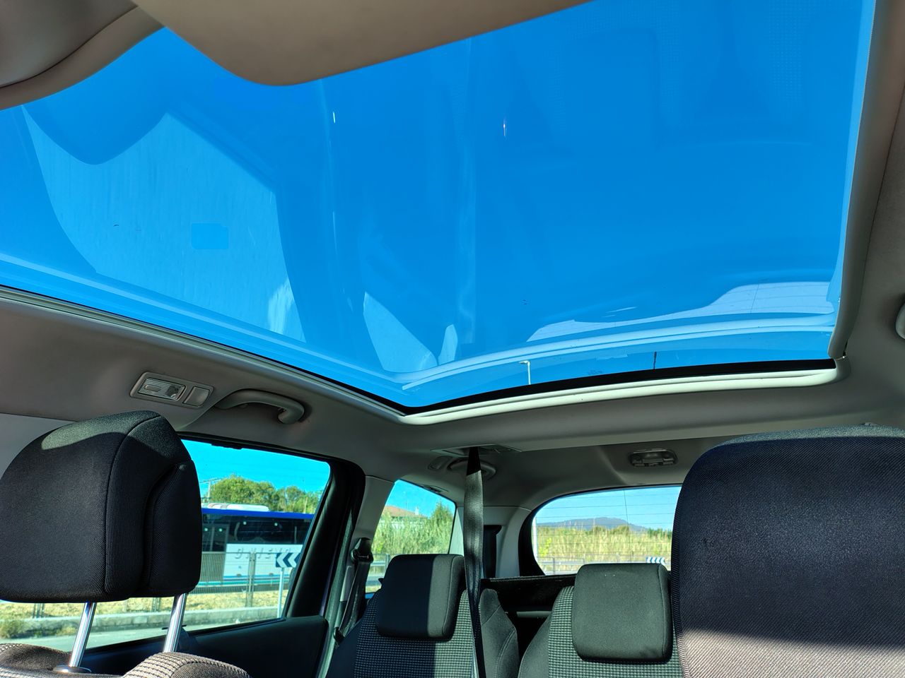 Foto Peugeot 5008 10