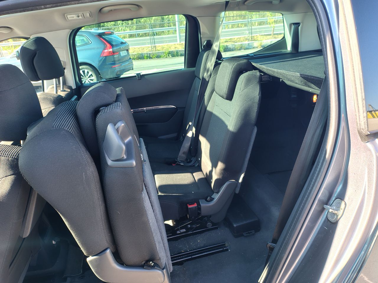 Foto Peugeot 5008 31