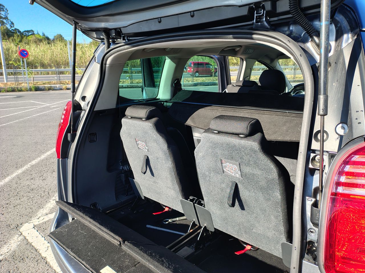 Foto Peugeot 5008 41