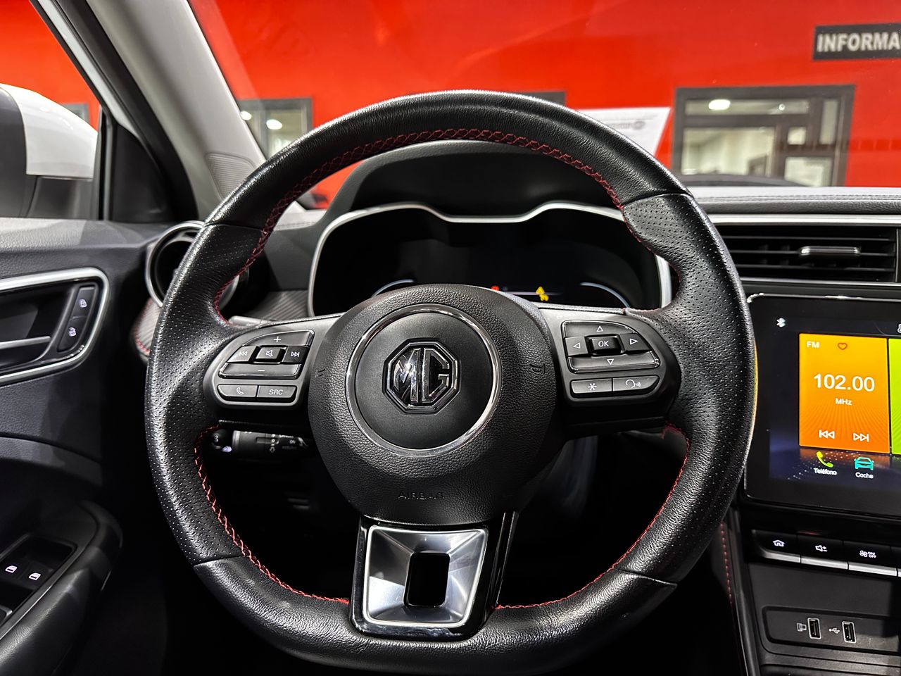 Foto MG ZS 11