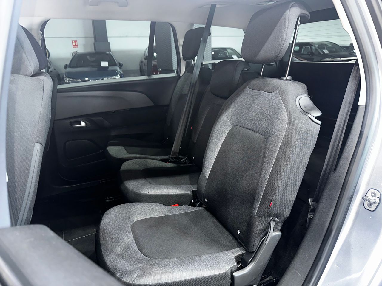 Foto Citroën Grand C4 SpaceTourer 10