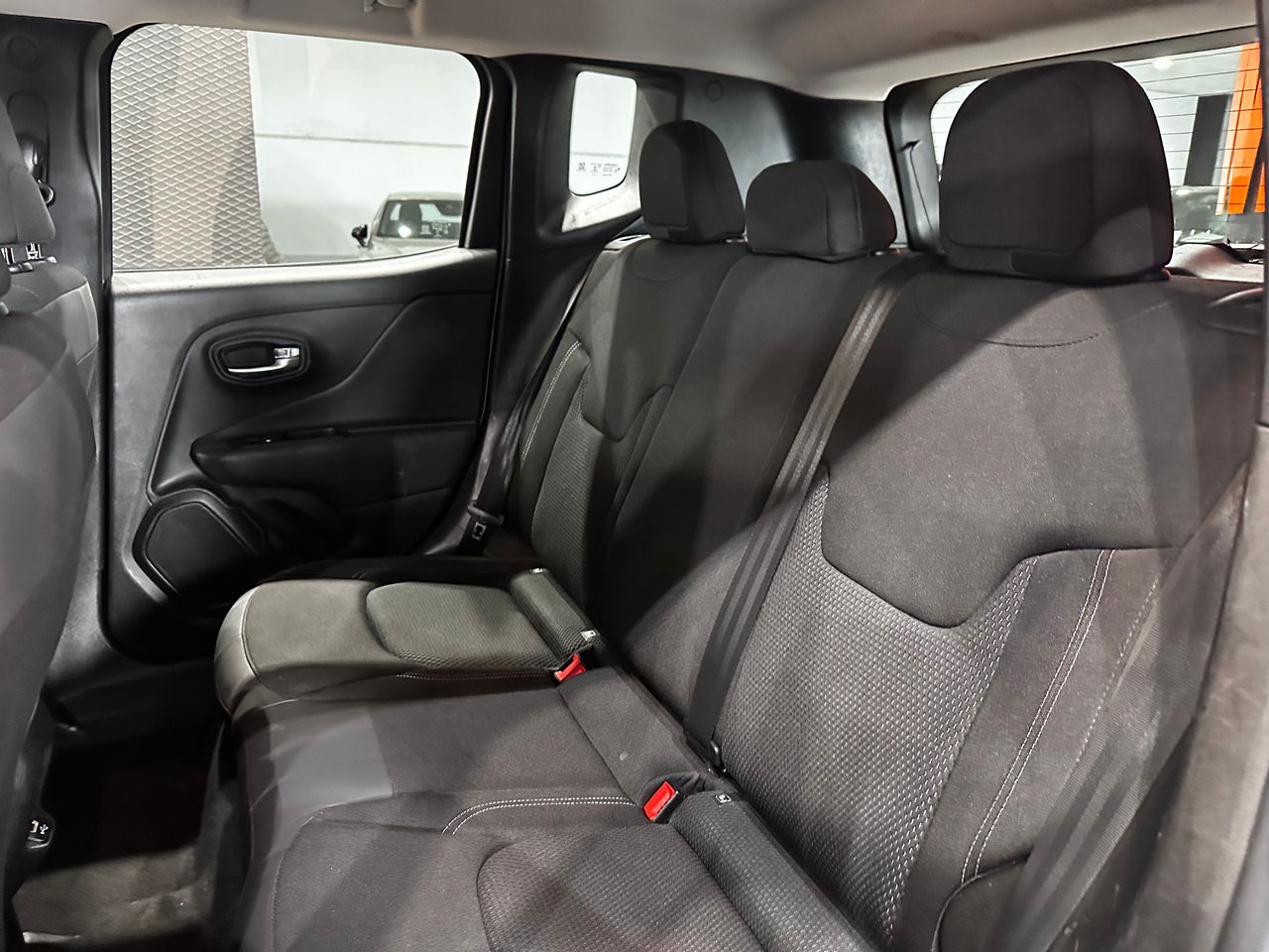 Foto Jeep Renegade 10