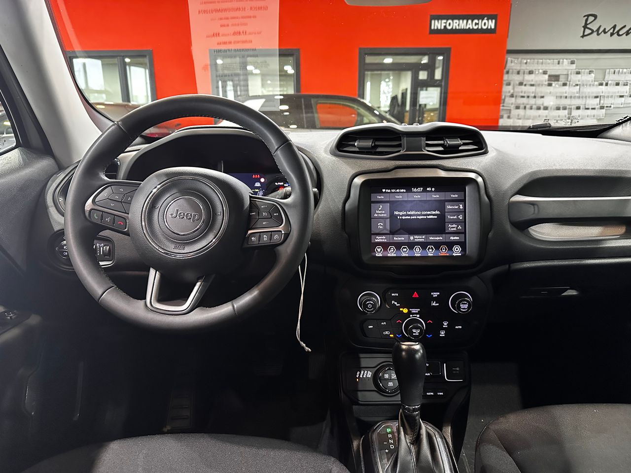 Foto Jeep Renegade 11