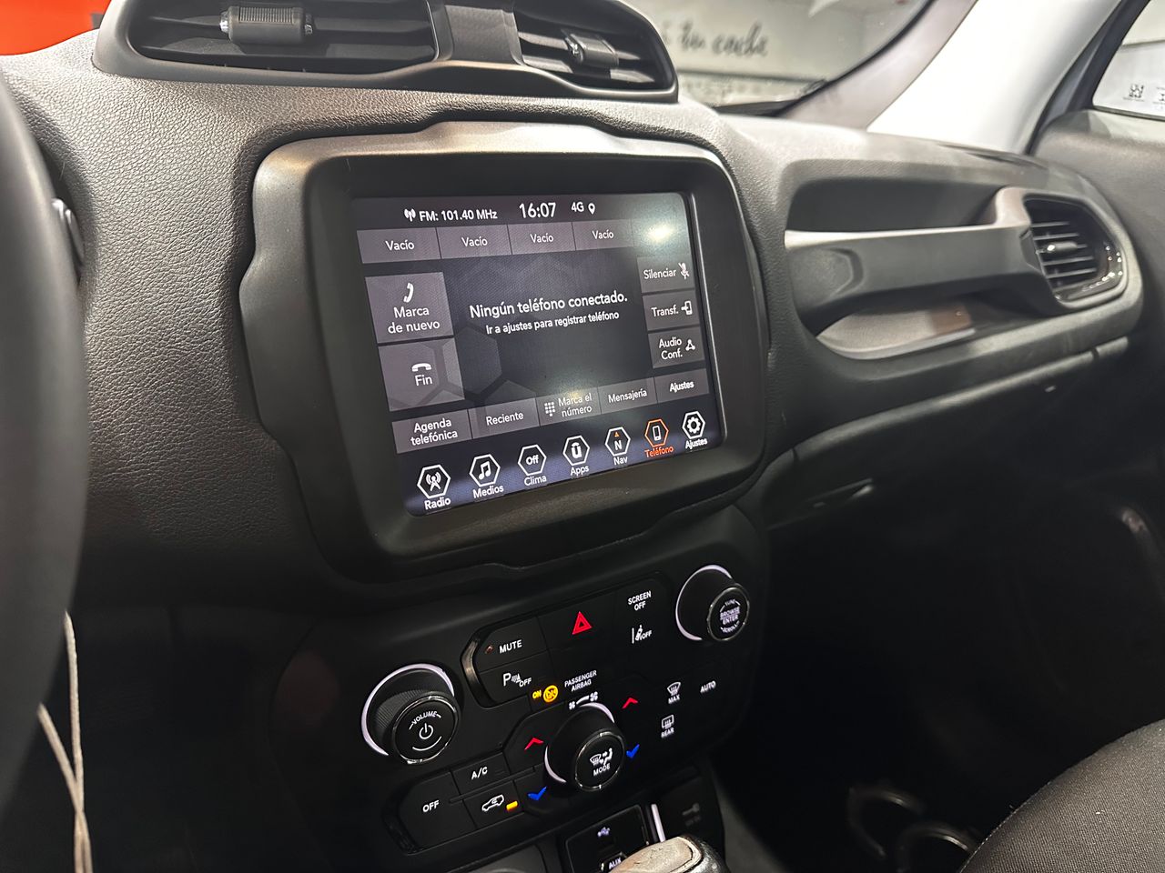 Foto Jeep Renegade 15