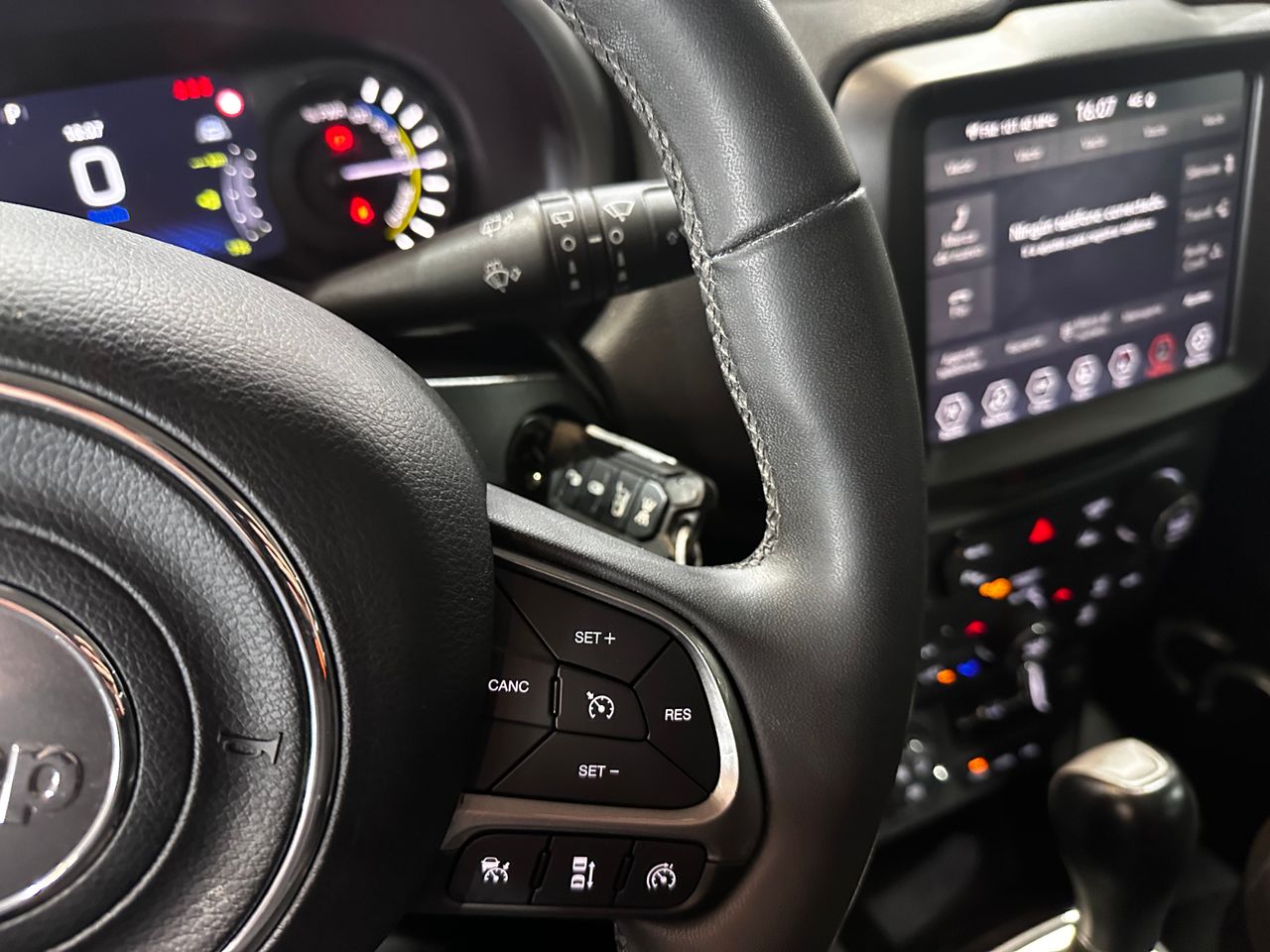 Foto Jeep Renegade 17