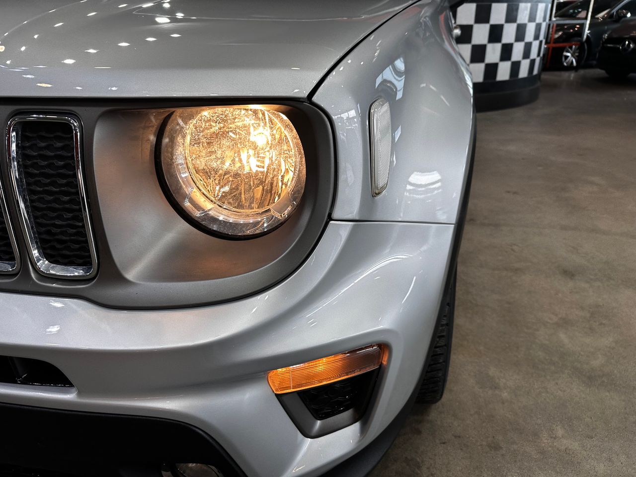 Foto Jeep Renegade 19