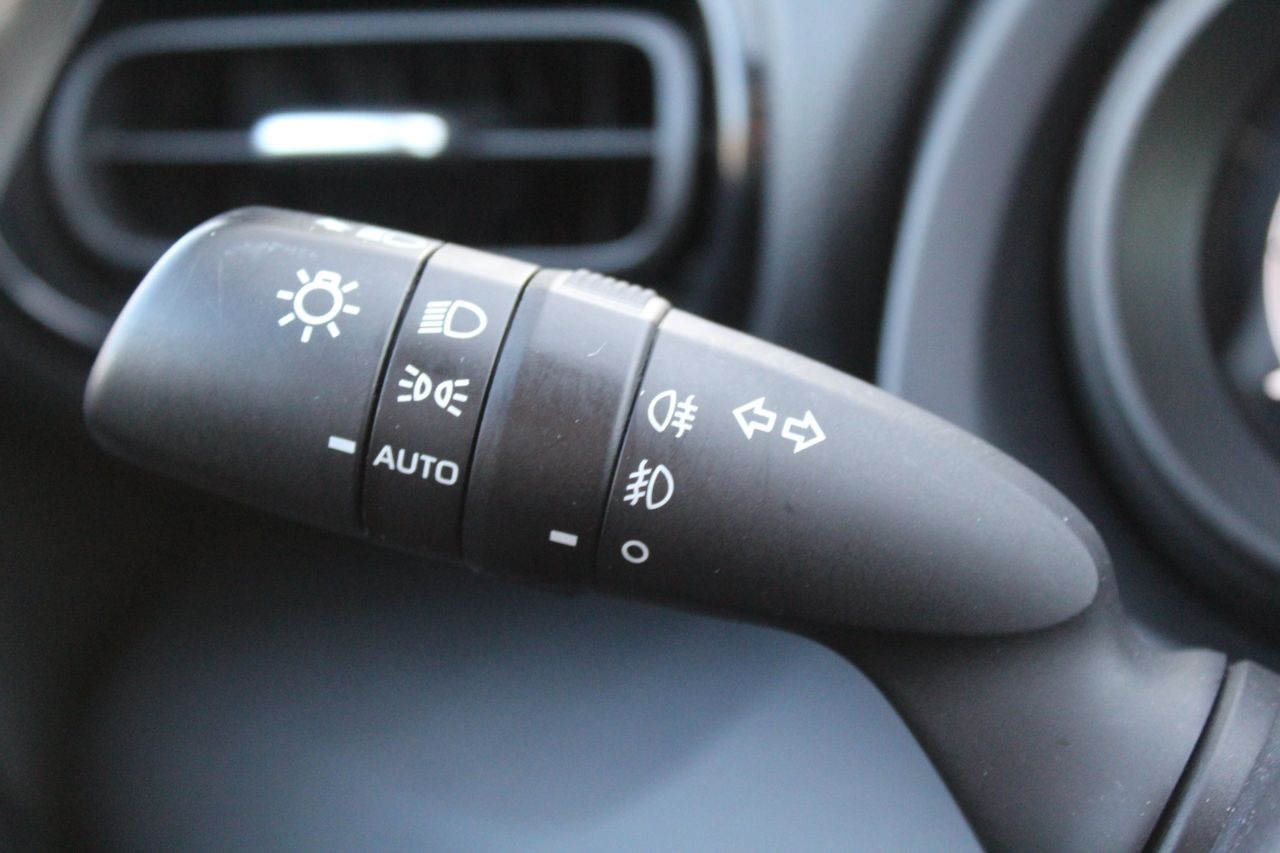 Foto Toyota Yaris 23