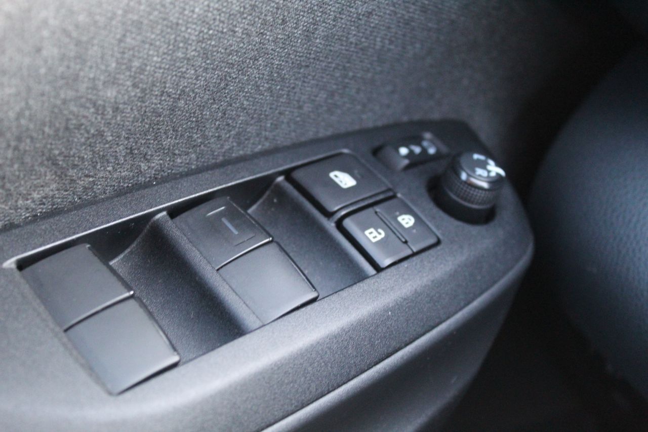Foto Toyota Yaris 26