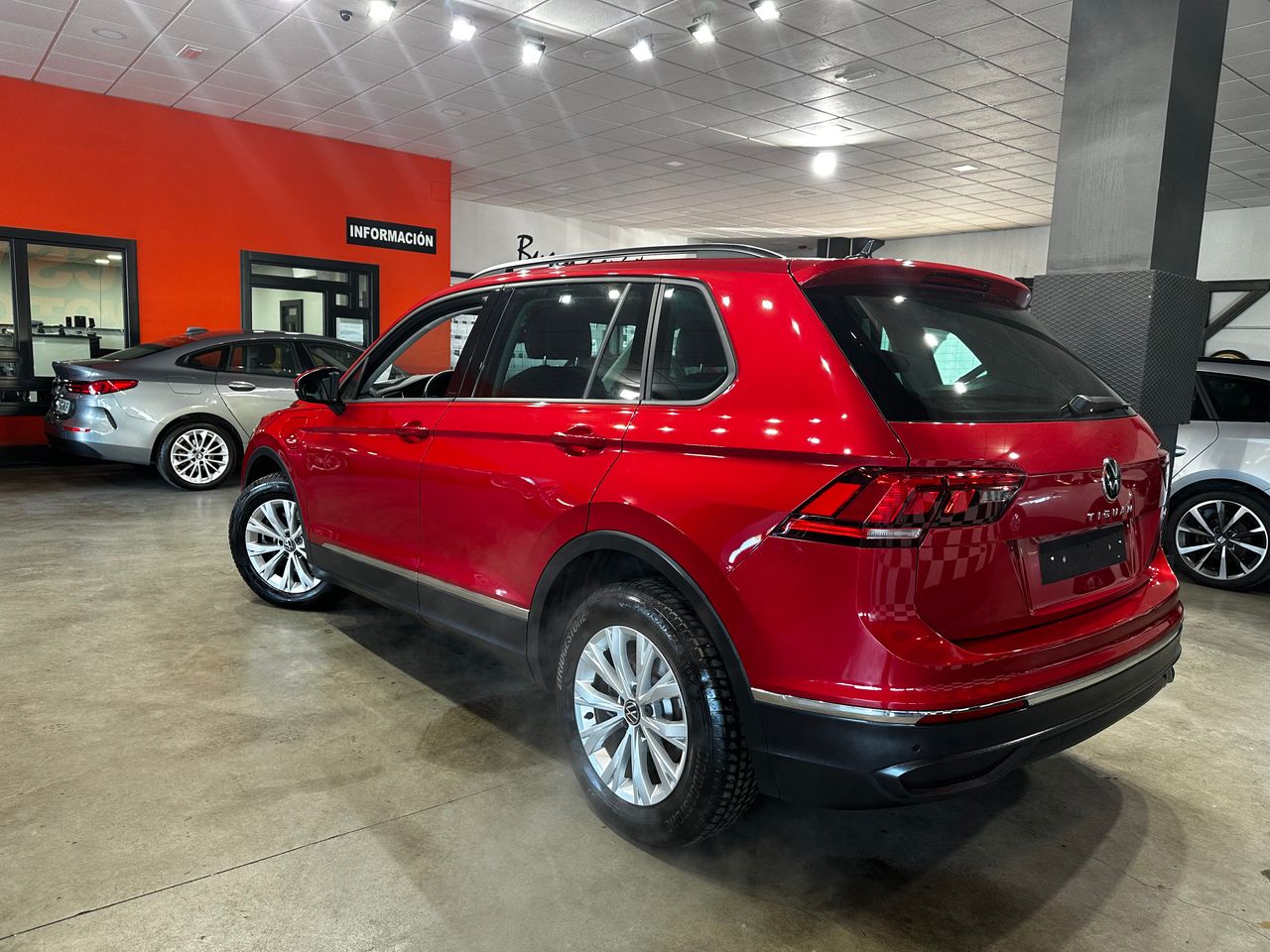 Foto Volkswagen Tiguan 5