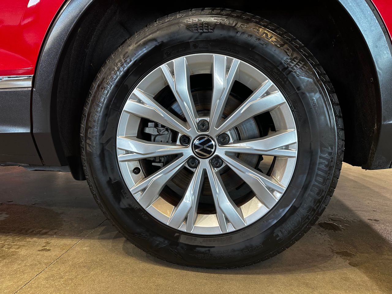 Foto Volkswagen Tiguan 30