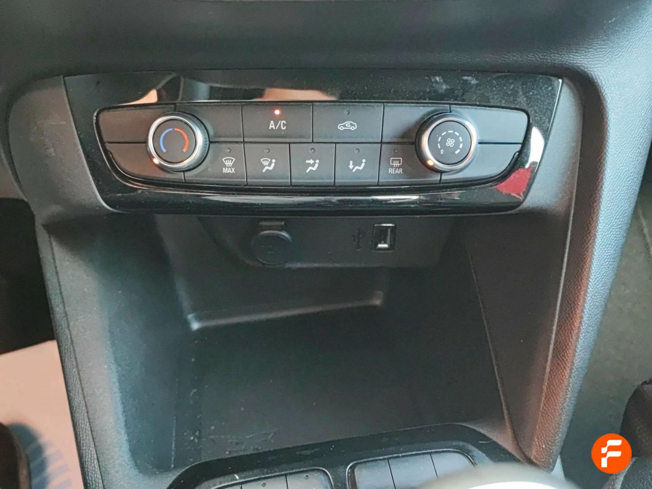 Foto Opel Corsa 24