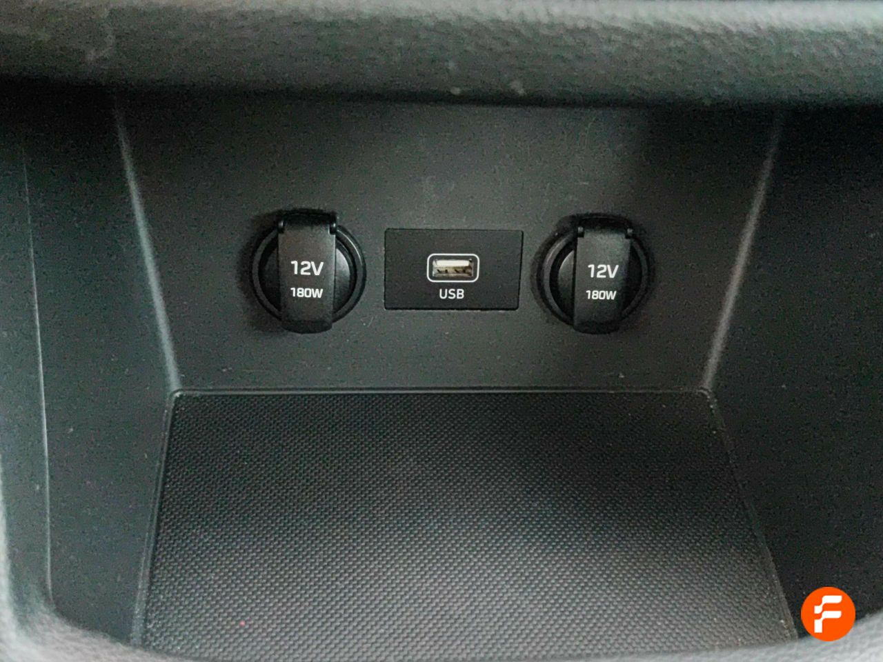 Foto Hyundai i30 37