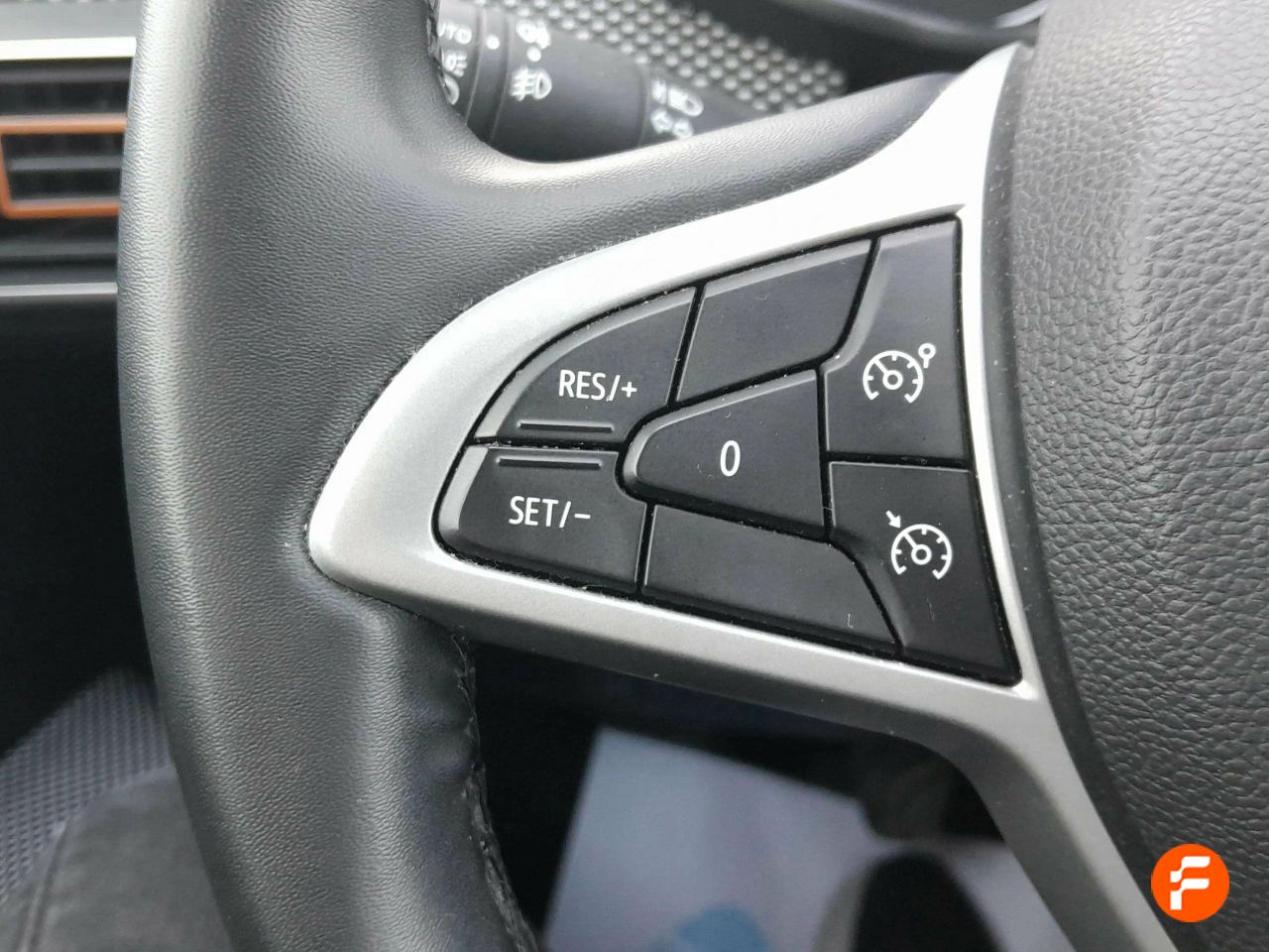Foto Dacia Sandero 18