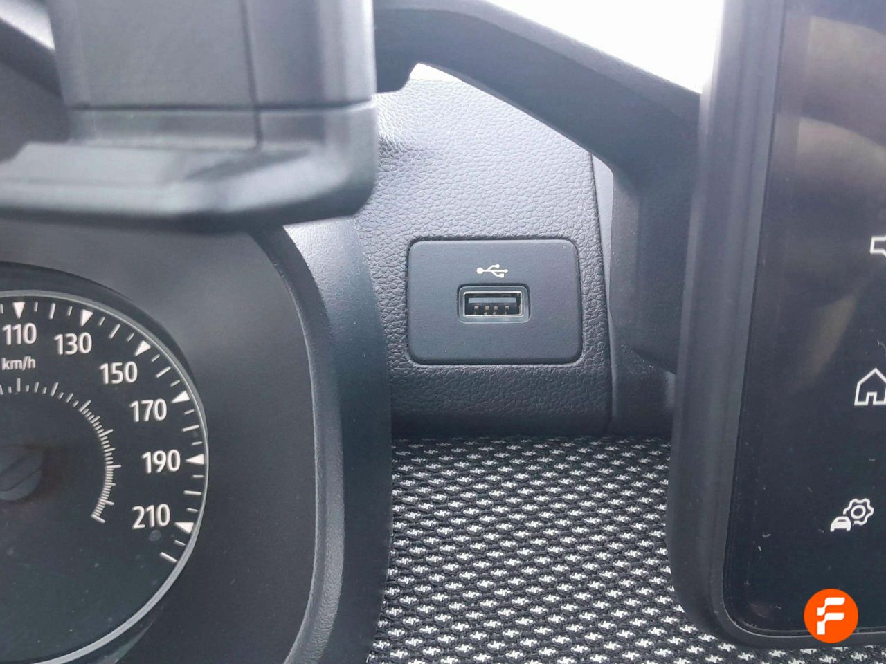 Foto Dacia Sandero 29