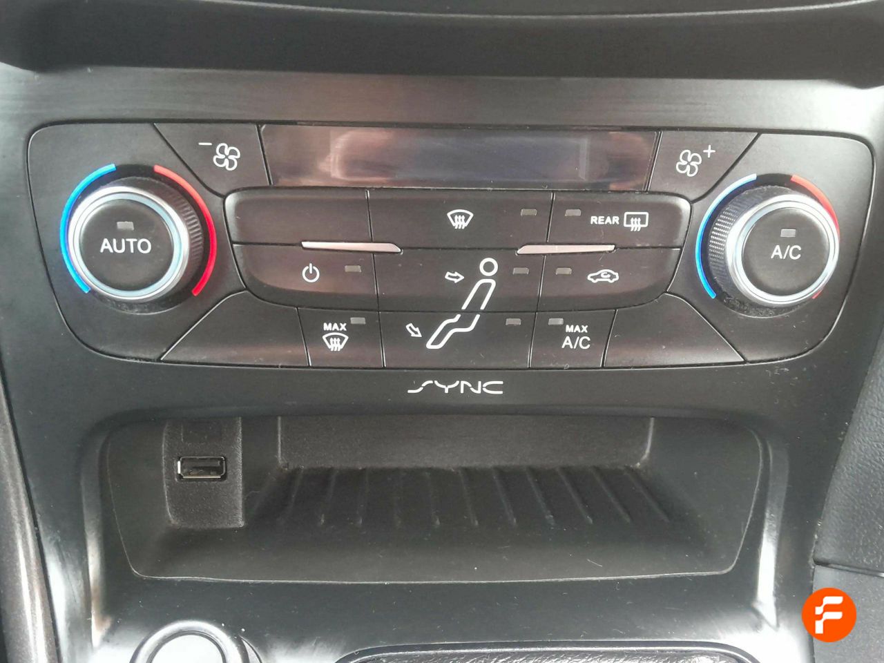 Foto Ford Focus 24