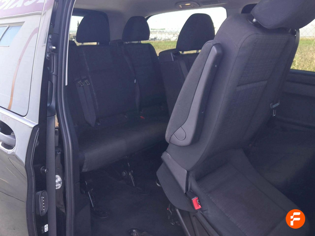 Foto Mercedes-Benz Vito 26