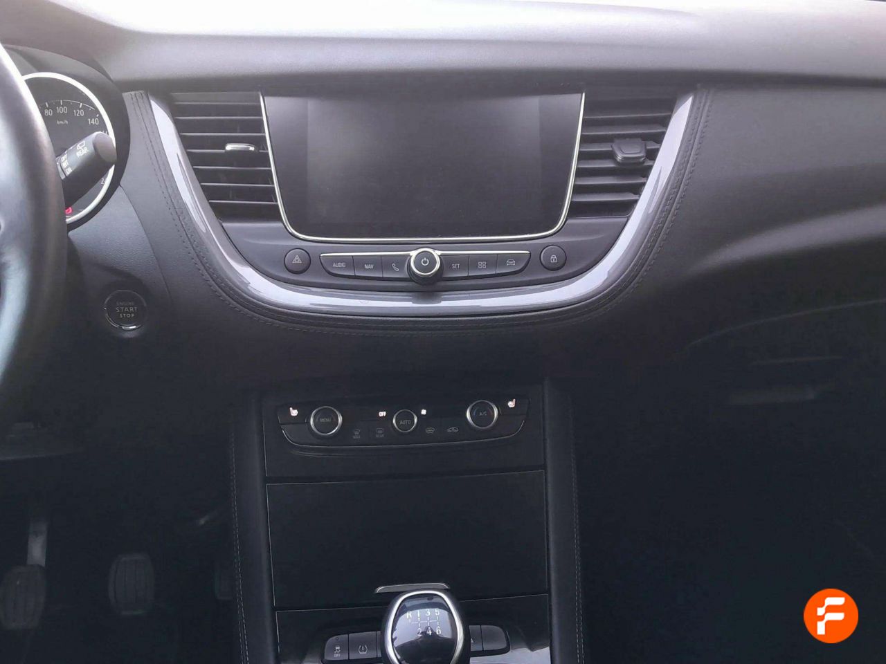 Foto Opel Grandland X 12