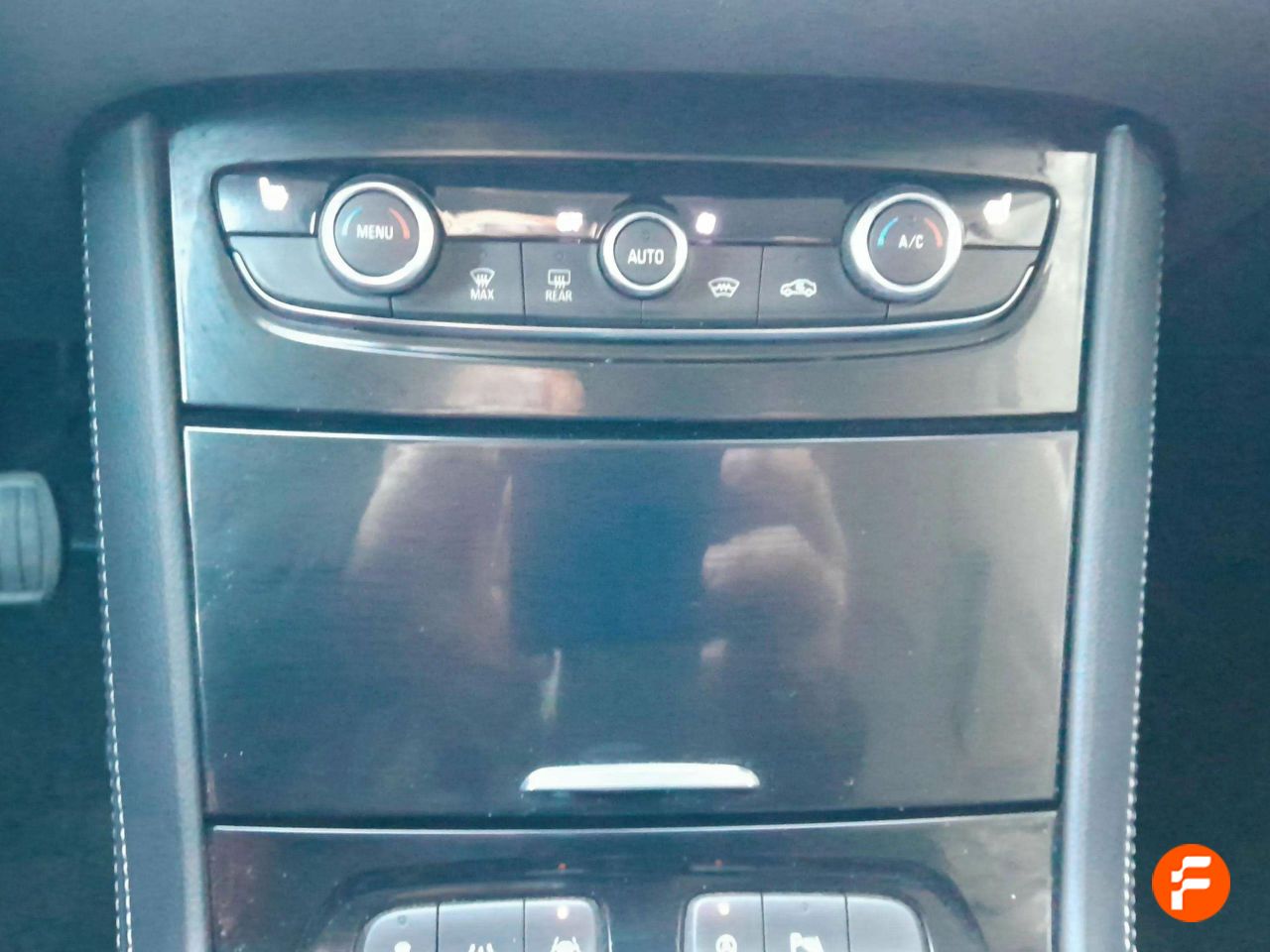 Foto Opel Grandland X 21