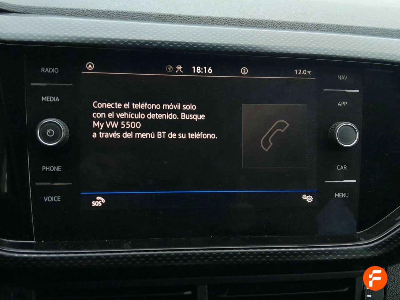 Foto Volkswagen T-Cross 17
