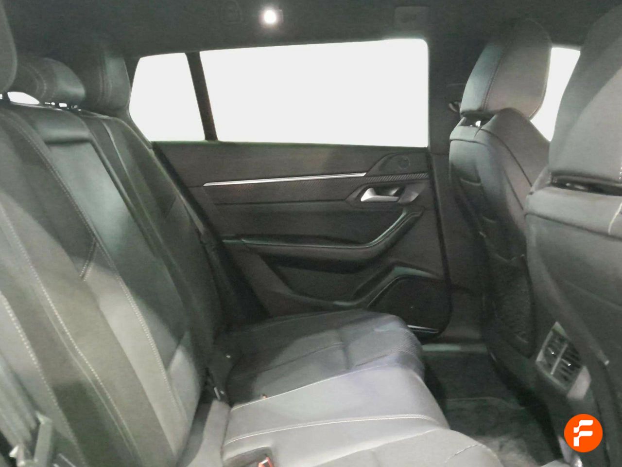 Foto Peugeot 508 29